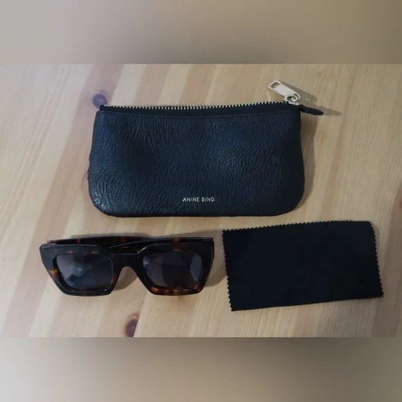 Anine Bing Indio Sunglasses - Dark Tortoise 🤎 - Picture 7 of 14